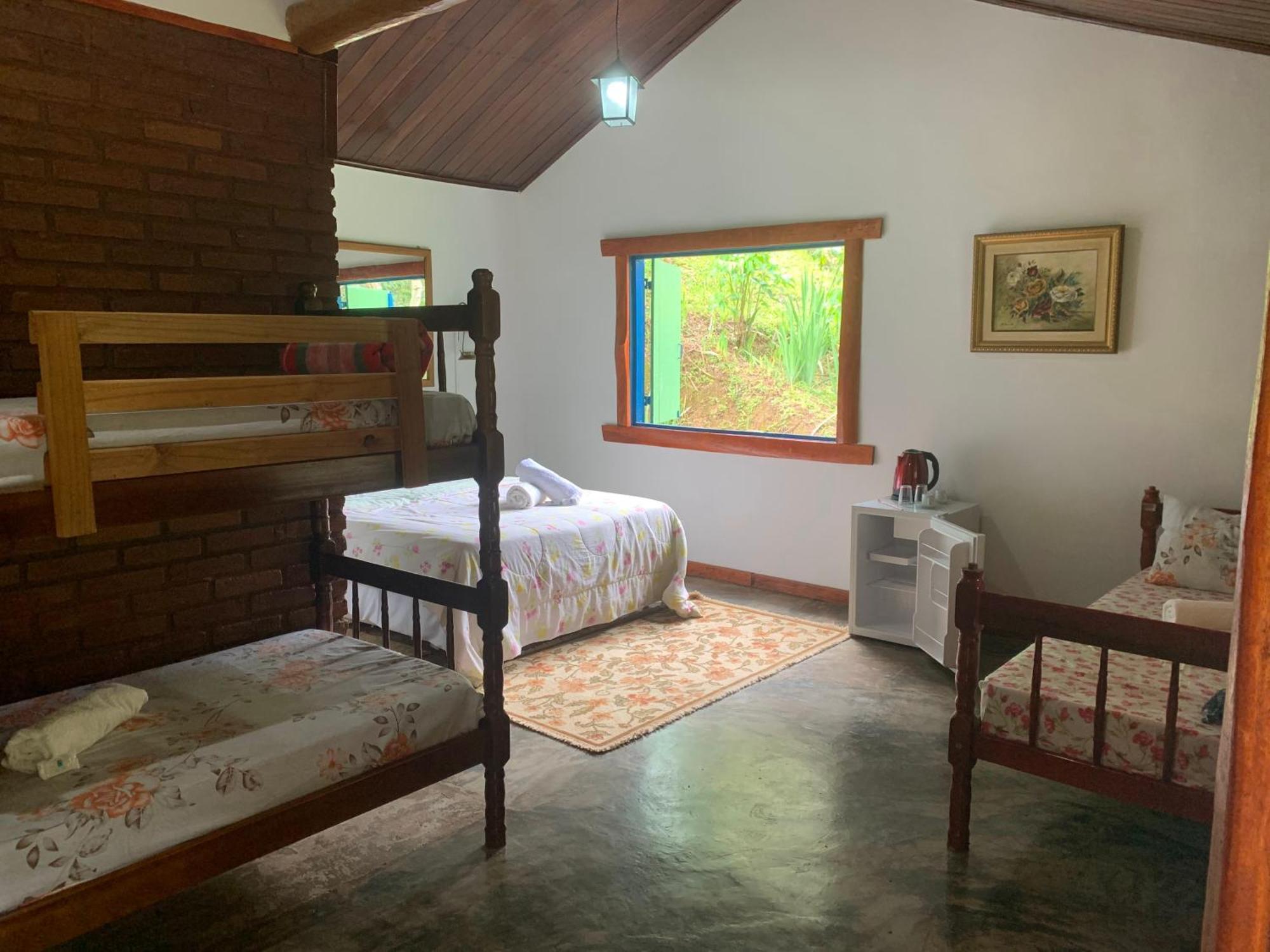 Hotel Fazenda Boa Esperanca Делфим Морейра Екстериор снимка