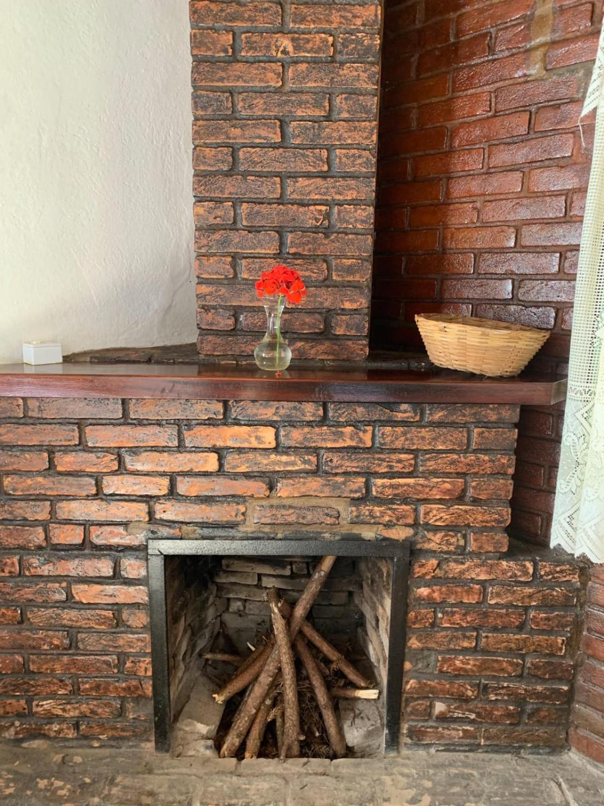 Hotel Fazenda Boa Esperanca Делфим Морейра Екстериор снимка